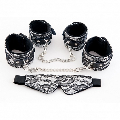 Серебристый кружевной набор: наручники, оковы и маска