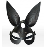 Чёрная кожаная маска с длинными ушками и эффектом тату